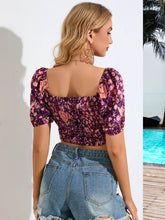 Load image into Gallery viewer, Printed Puff Sleeve Cropped Blouse
