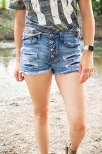 Load image into Gallery viewer, Button Fly Denim Shorts
