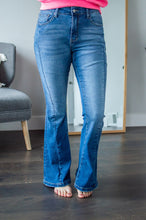 Load image into Gallery viewer, Model standing forward wearing flare jeans

