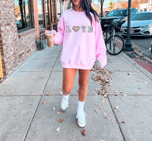 Load image into Gallery viewer, LOVE Chenille Patch Sweatshirt | Light Pink
