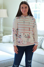 Load image into Gallery viewer, Floral sweatshirt.
